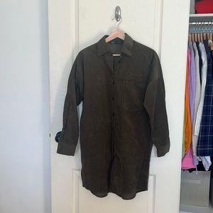 3/$30 EUC Zara corduroy shacket/dress in size S, colour olive green